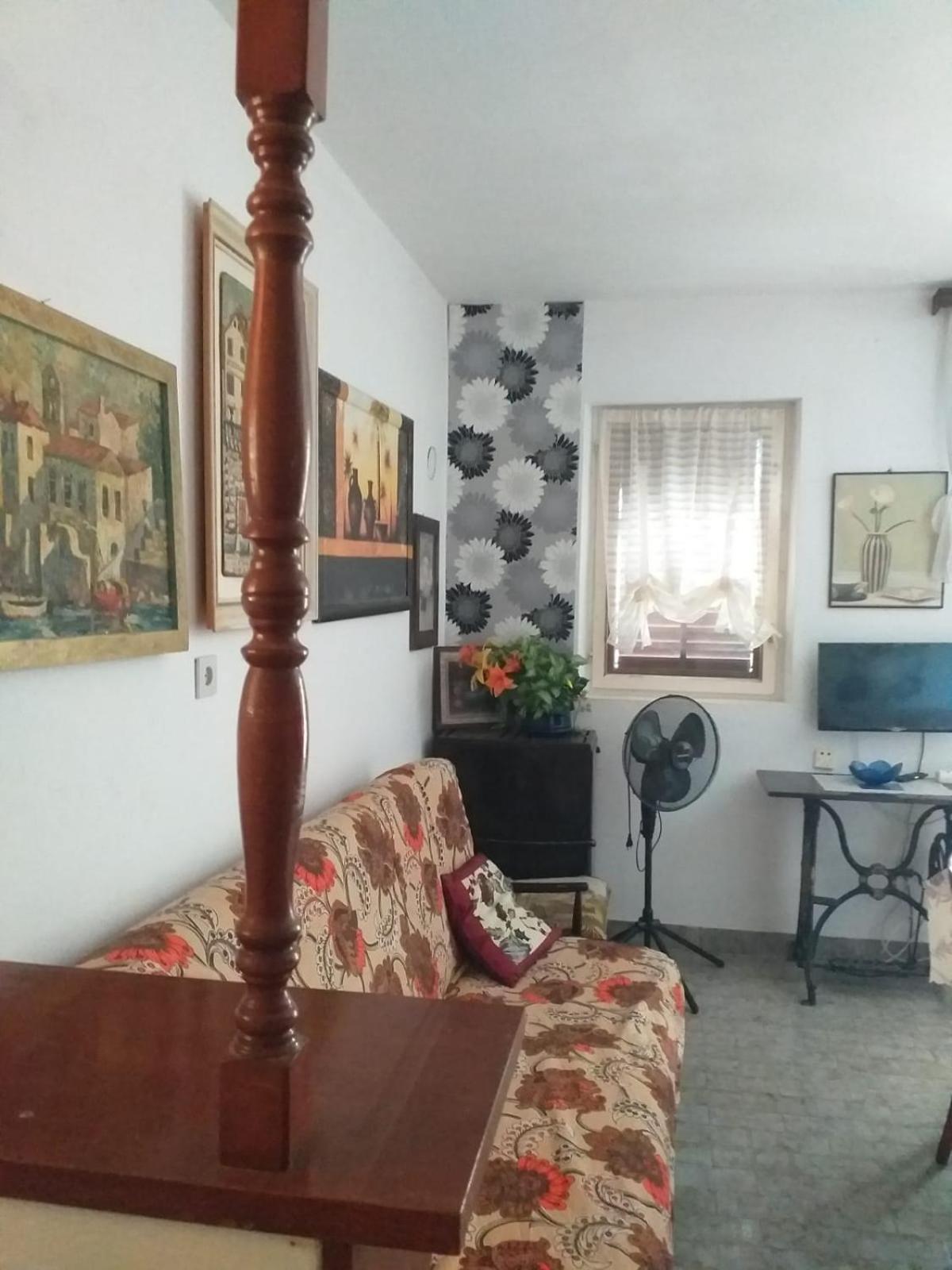 Hotel Apartman Antica Komiža Zewnętrze zdjęcie